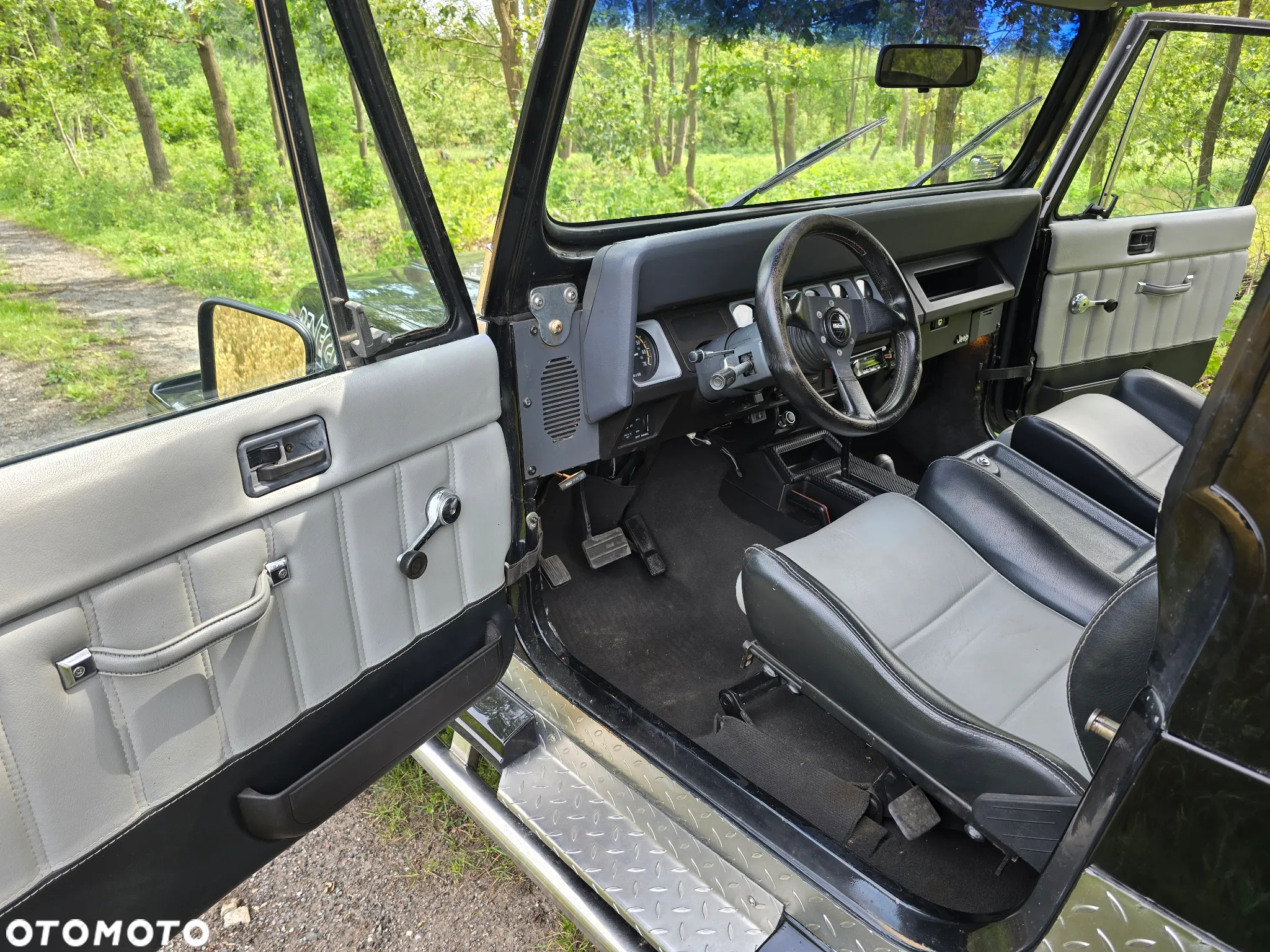 Jeep Wrangler - 6