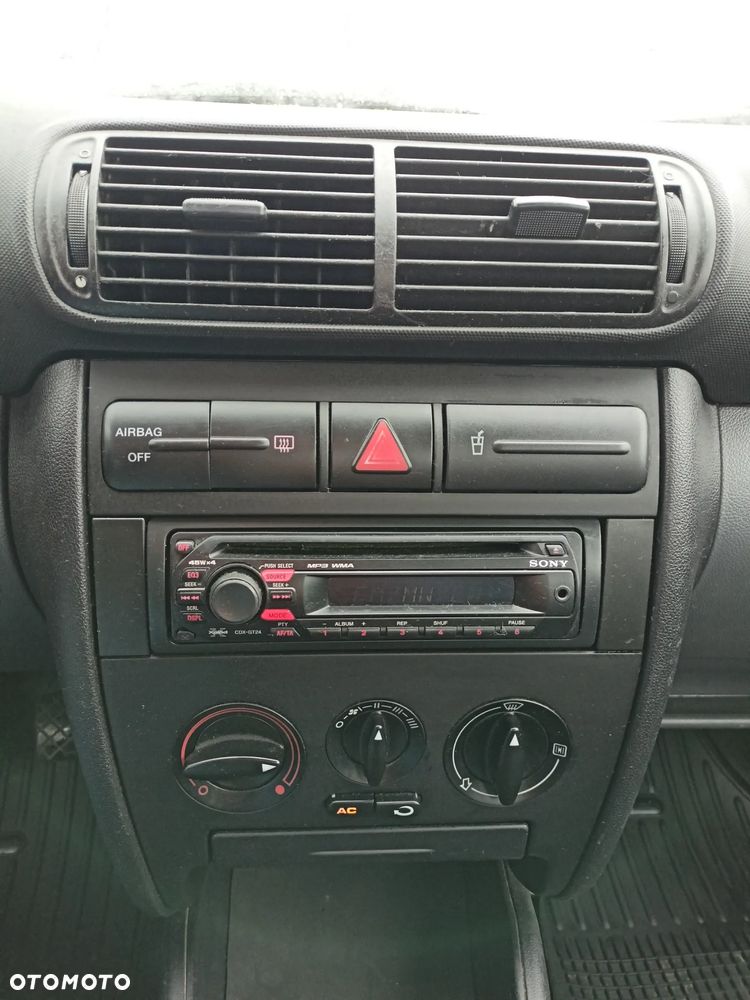 Seat Toledo 1.6 Stella - 10