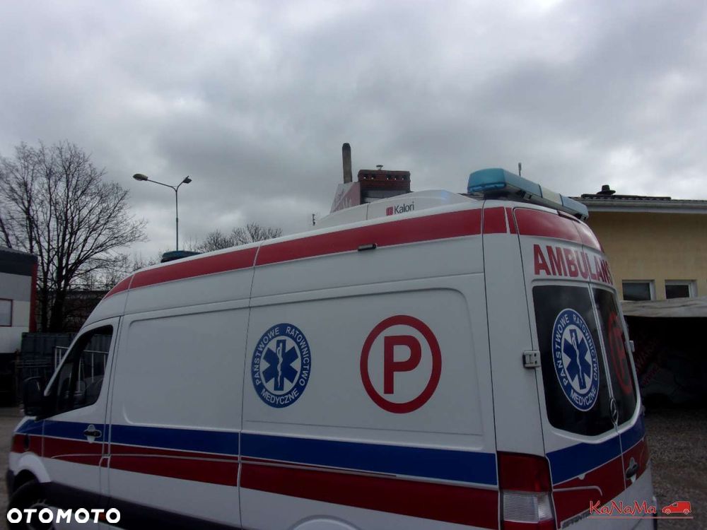 Mercedes-Benz Sprinter - 32