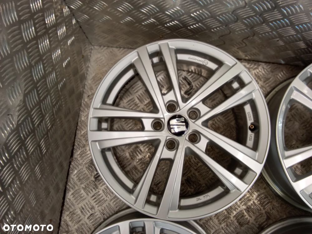 Felgi Seat Arona Ibiza Toledo 6Jx16 et45 5x100 - 4