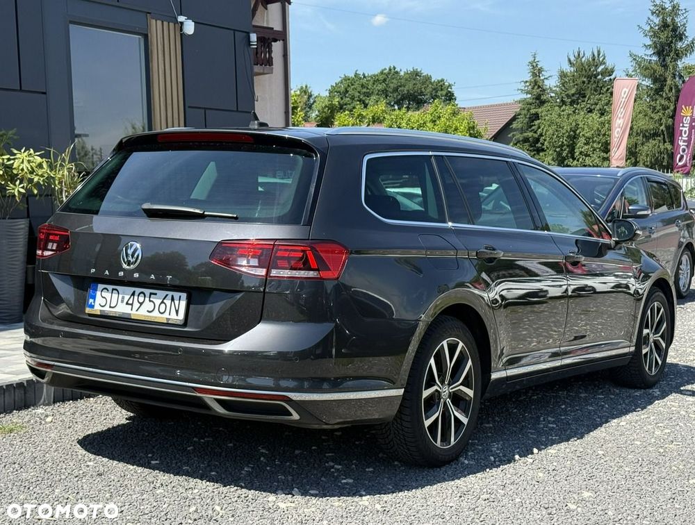 Volkswagen Passat 2.0 TSI Elegance DSG - 9
