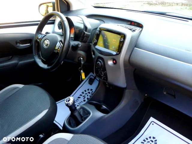 Toyota Aygo 1.0 VVT-i Color Edition - 27