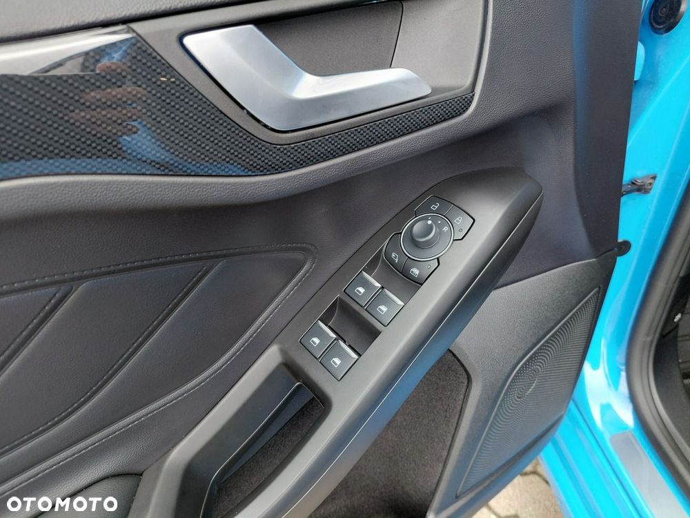 Ford Focus 2.3 EcoBoost ST X Edition - 17