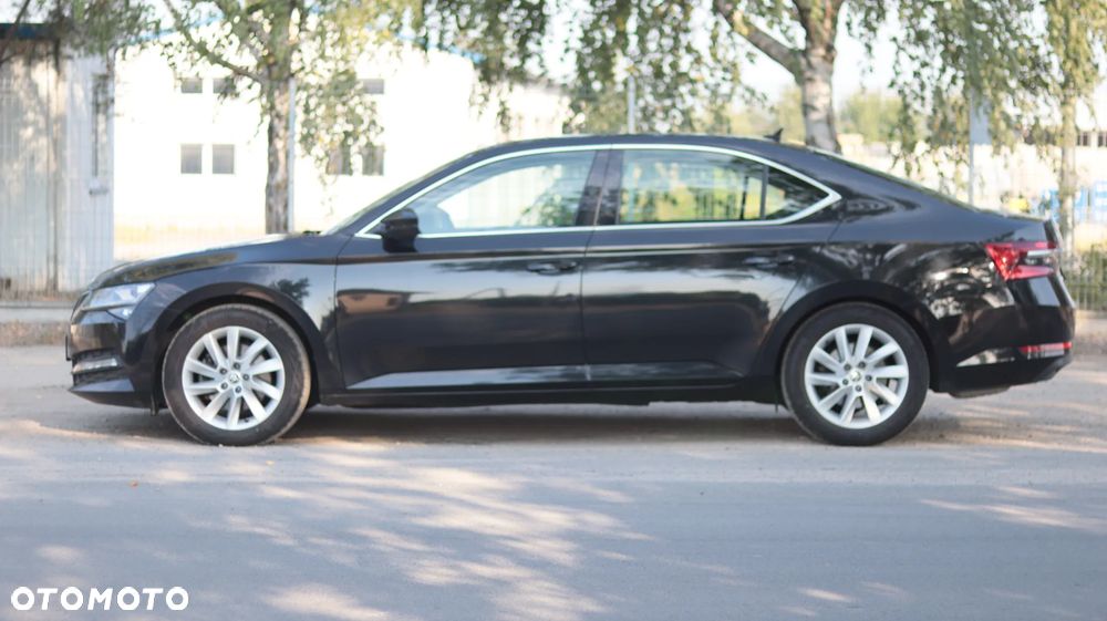 Skoda Superb 1.5 TSI ACT Style - 10