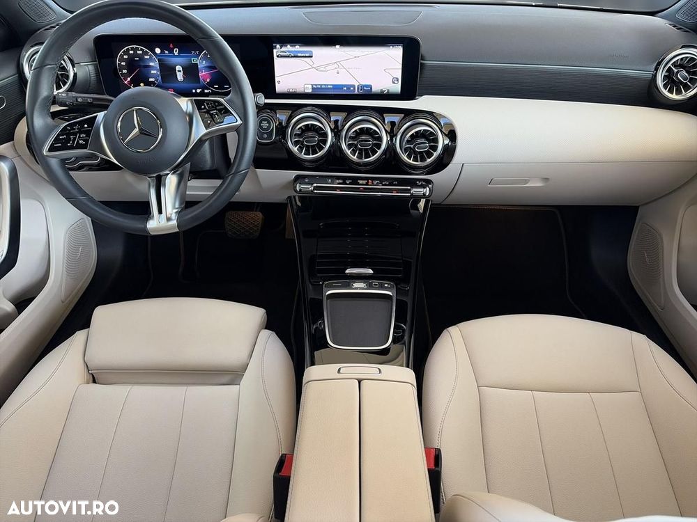Mercedes-Benz A 200 MHEV 7G-DCT - 15