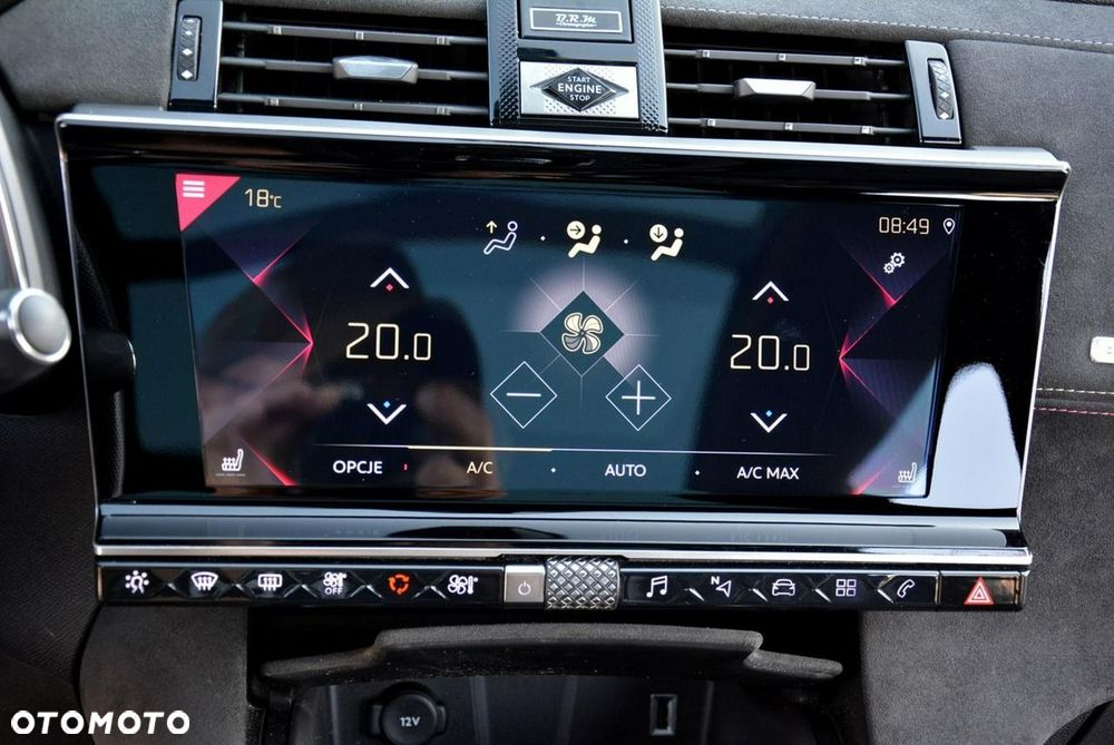 DS Automobiles DS 7 Crossback 2.0 BlueHDi Performance Line + - 28