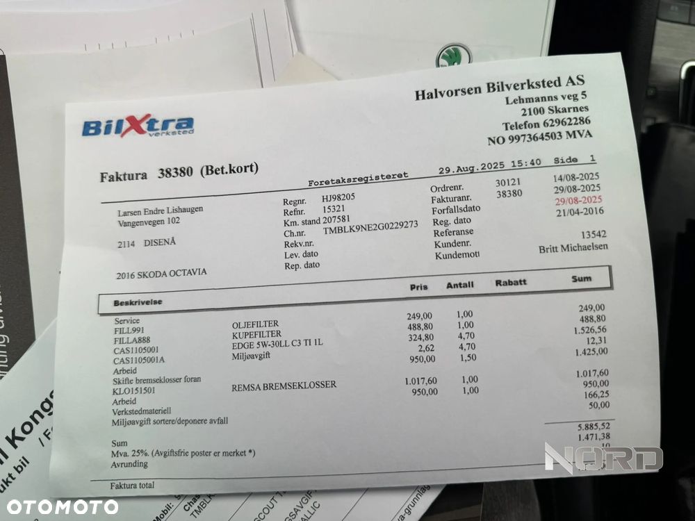 Skoda Octavia 2.0 TDI 4x4 DSG Scout - 32