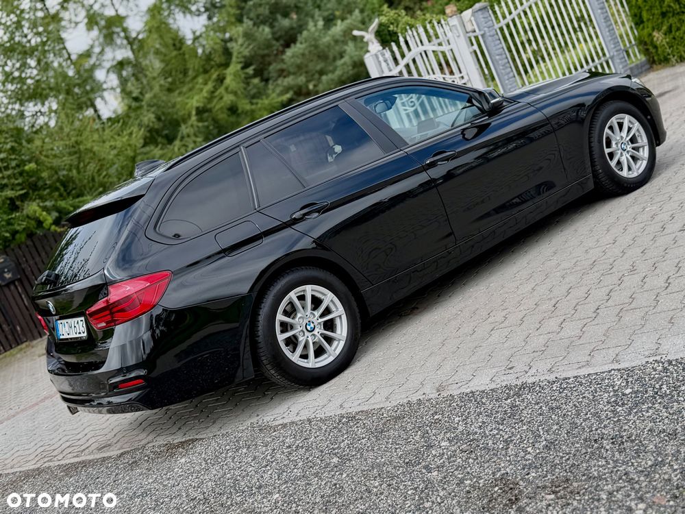 BMW Seria 3 - 36