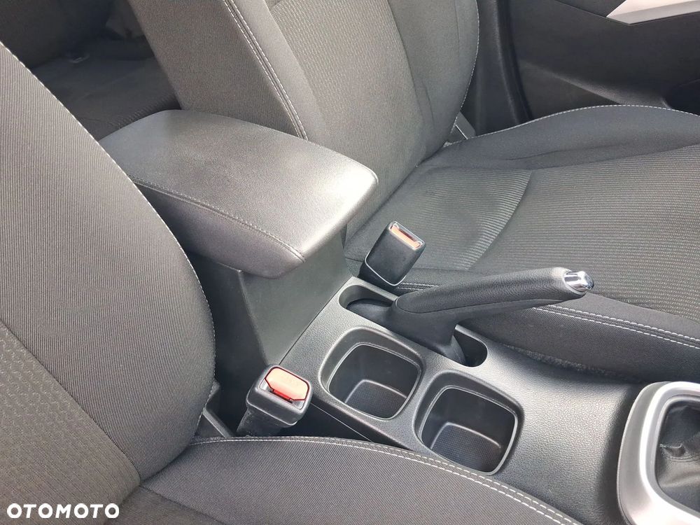 Suzuki SX4 S-Cross 1.0 T Premium - 38