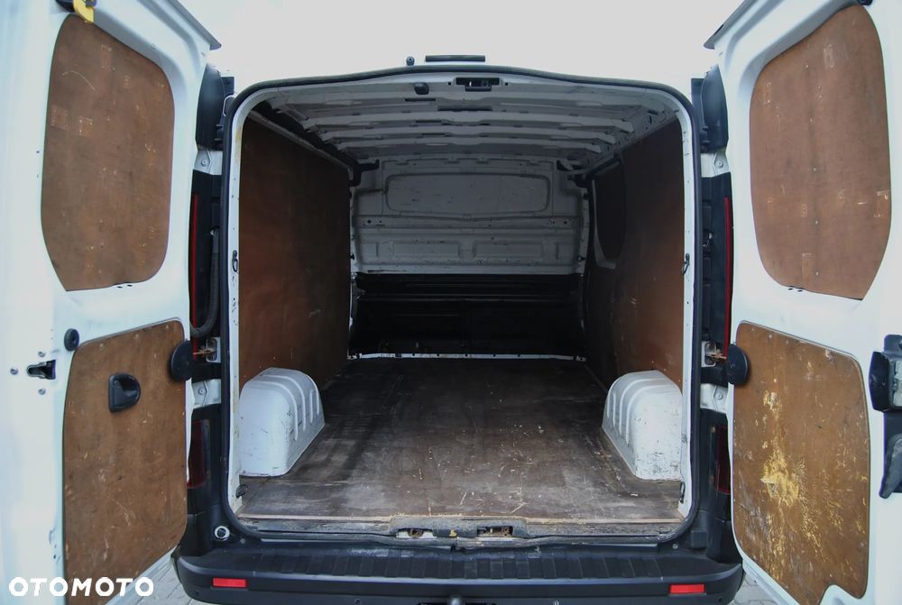 Renault Trafic - 8