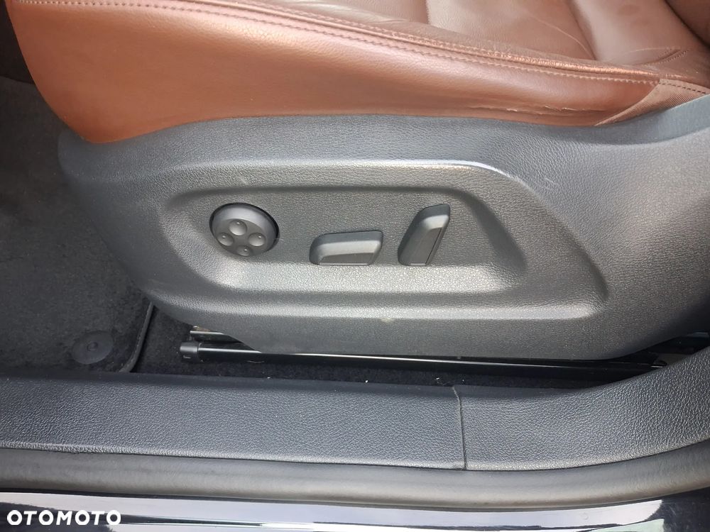 Volkswagen Tiguan 2.0 TDI Perfectline - 15