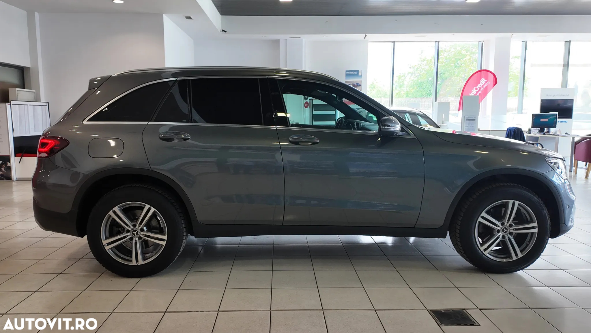 Mercedes-Benz GLC 220 d 4Matic 9G-TRONIC - 8