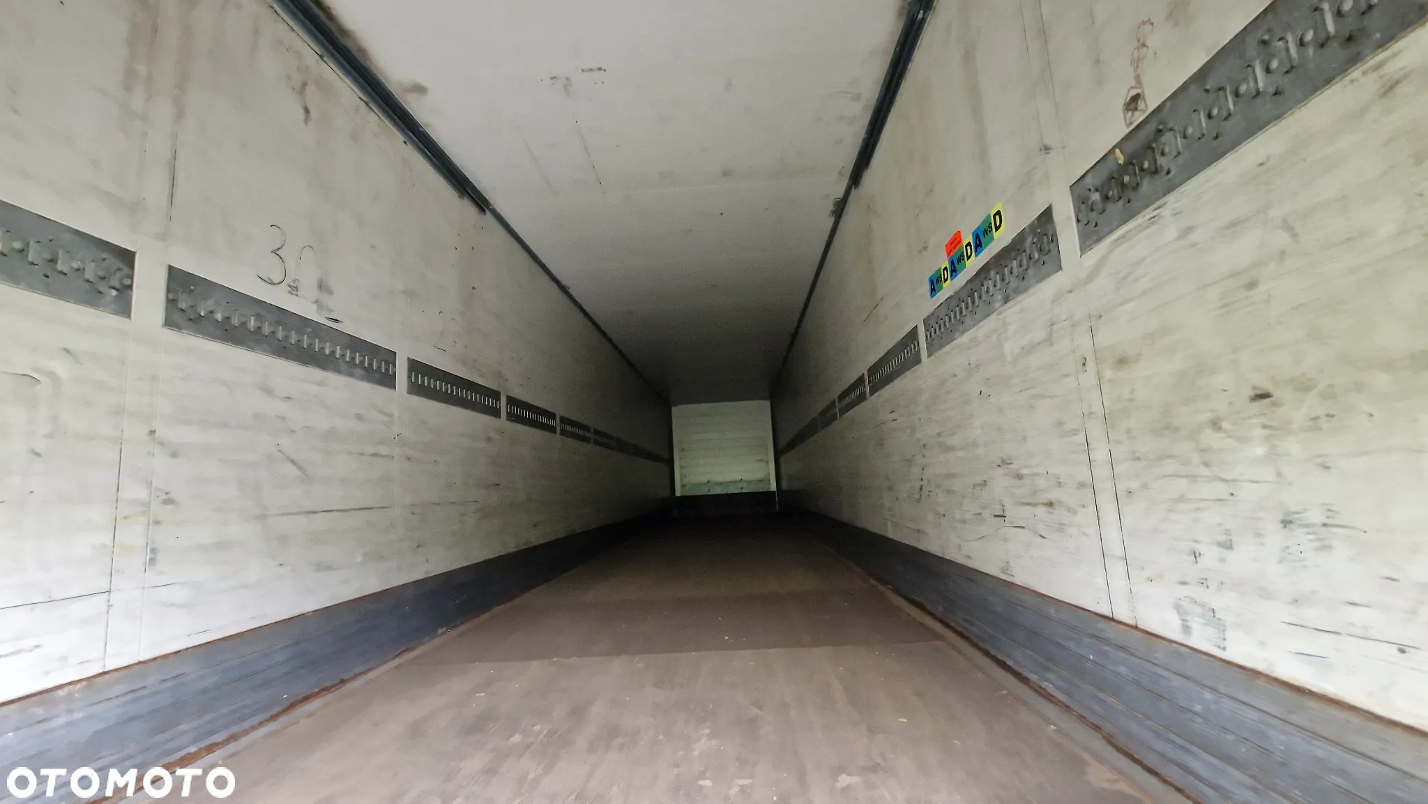 Schmitz Cargobull Kontener izoterma z Roletą z Niemiec - 4