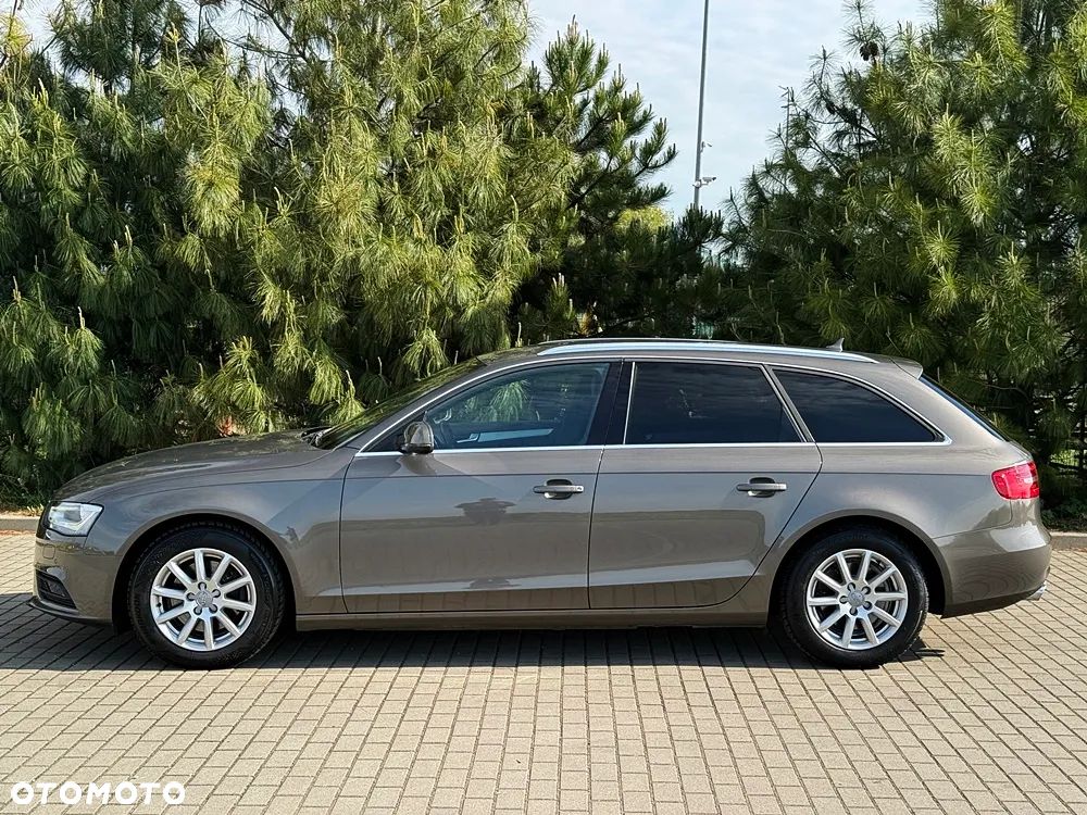Audi A4 Avant 2.0 TDI DPF Ambition - 13