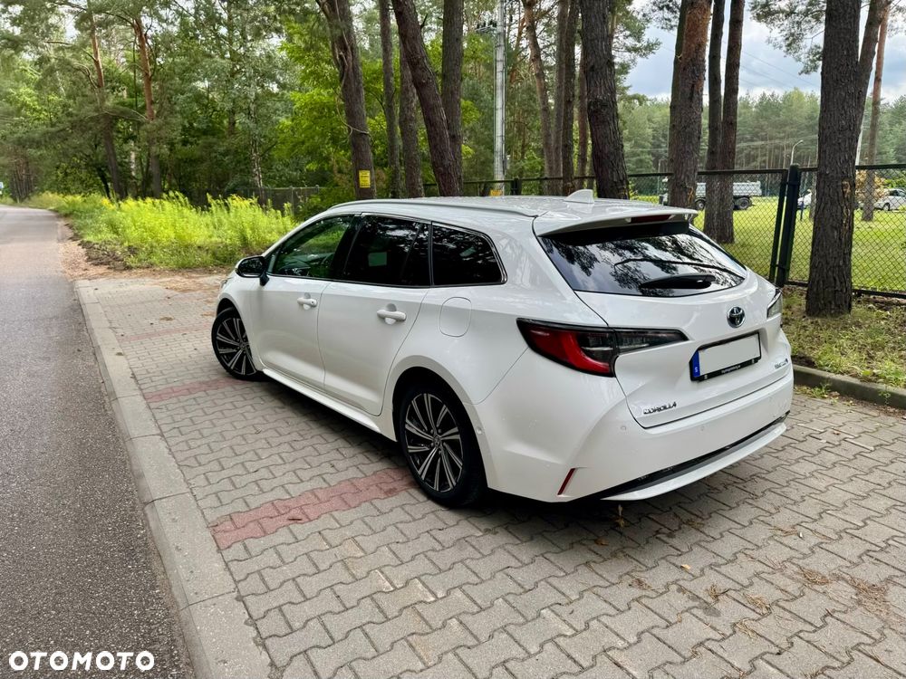 Toyota Corolla - 5