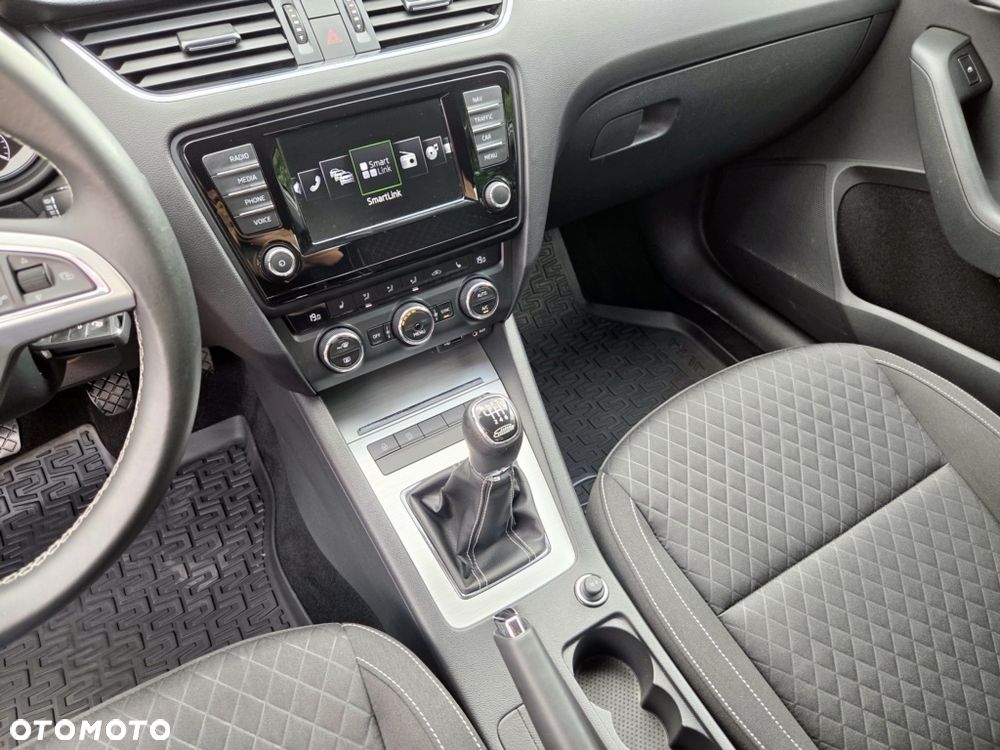 Skoda Octavia 1.4 TSI Edition - 30