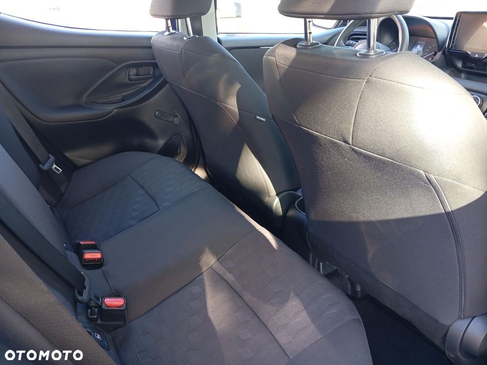 Toyota Yaris 1.5 Active - 16