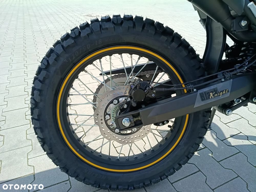 VOGE 300GY RALLY - 11
