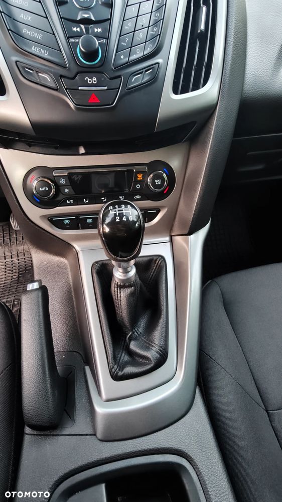Ford Focus - 20