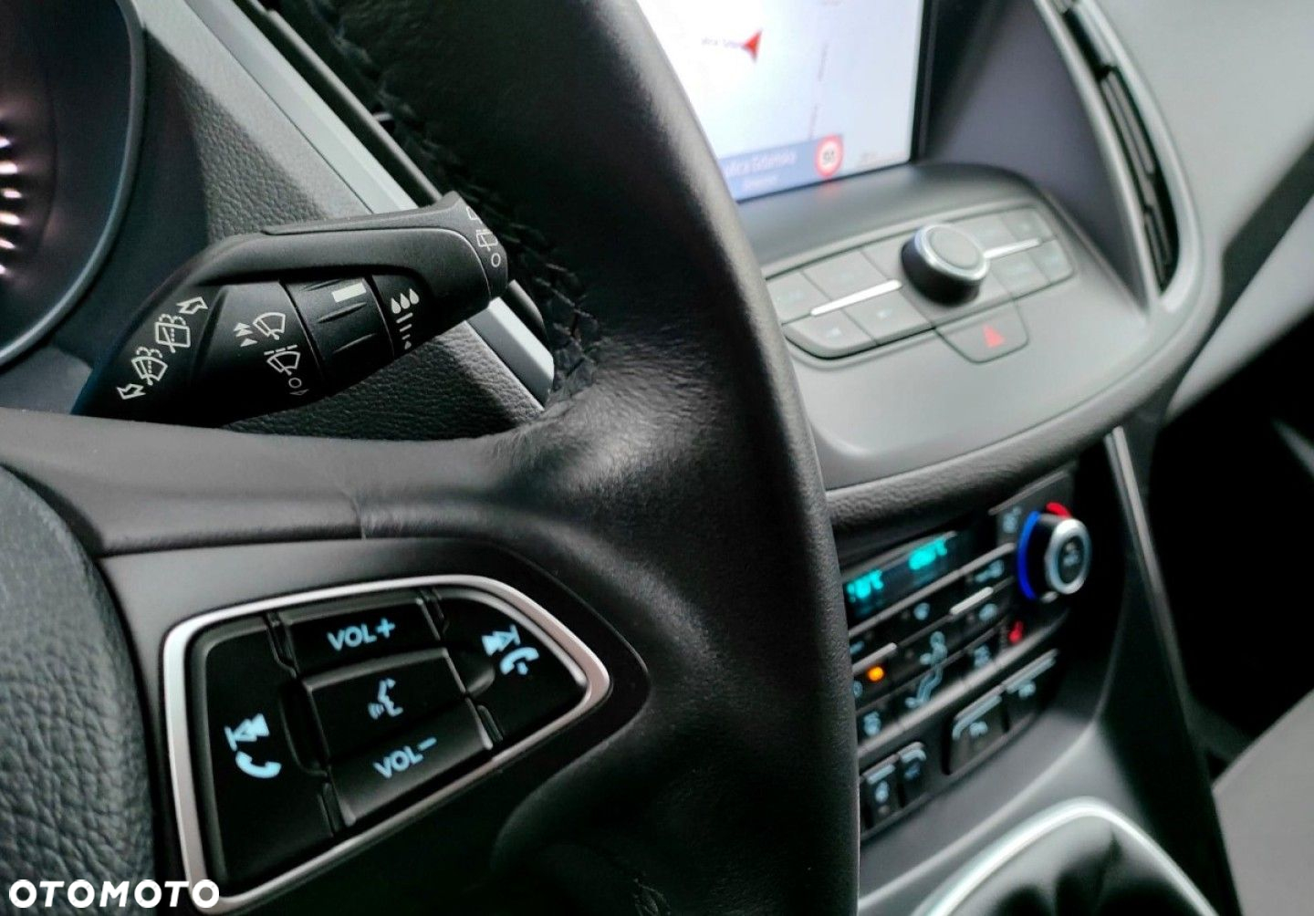 Ford Kuga - 14