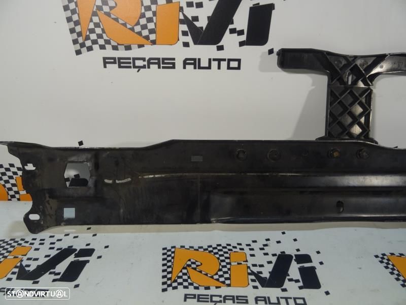 Frente Chapa / Fibra Mercedes-Benz C-Class (W204)  A2046200072 / A 204 - 8