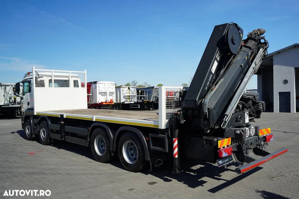 MAN TGS 35.480 / 8x4 / HDS HIAB 288 EP-5, rază de acțiune: 12,7 m / platformă laterală - 7,4 m / capacitate de ridicare: 9400 kg / EURO 6 / RADIOCOMANDĂ - 10