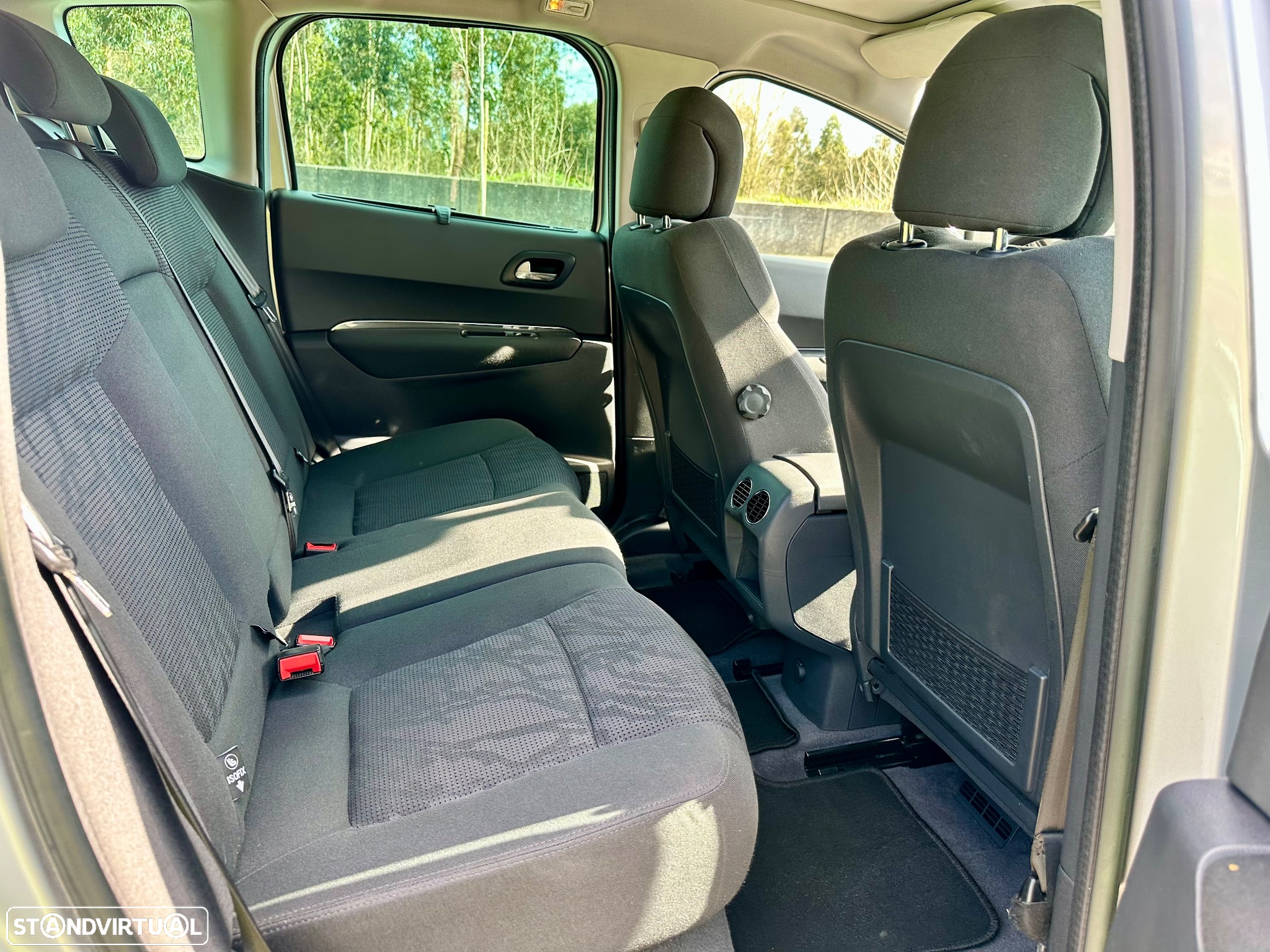Peugeot 3008 1.6 HDi Allure - 27