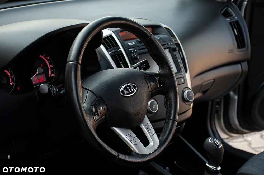 Kia Ceed 1.6 CVVT EX - 26