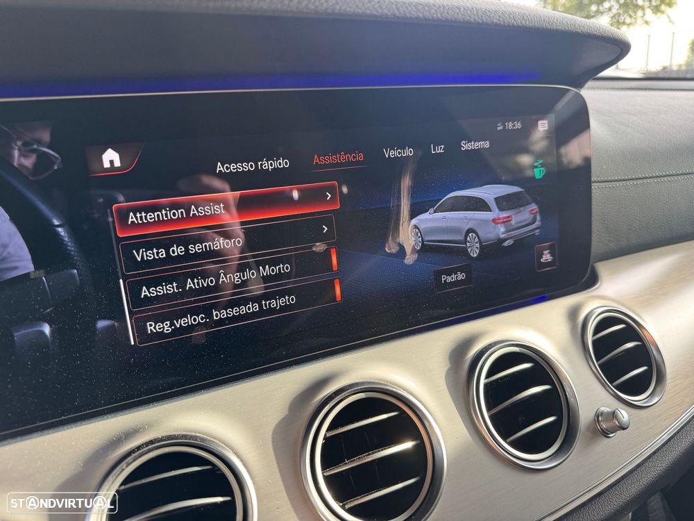 Mercedes-Benz E 300 de AMG Line - 17