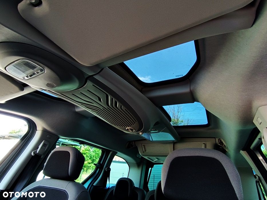 Citroën Berlingo Multispace VTi 120 Exclusive - 27