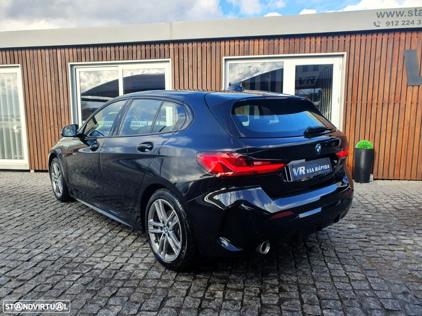BMW 116 d Pack Desportivo M - 7