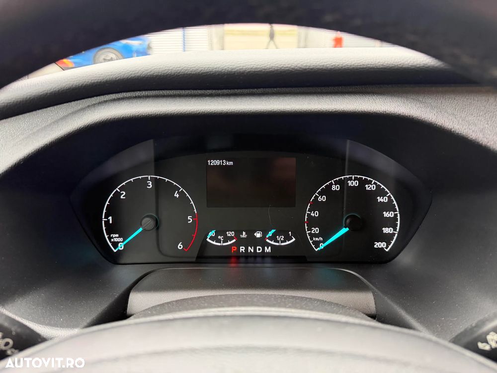 Ford Tourneo Custom Bus 320 2.0 EcoBlue 185 CP L2H1 Titanium Aut. - 24