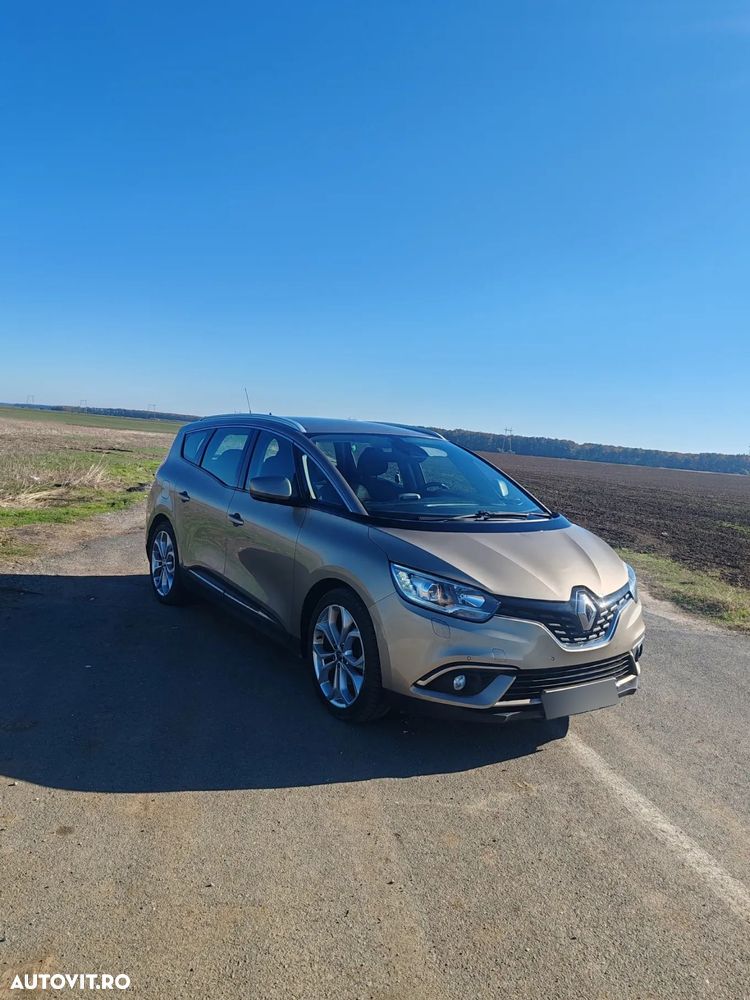 Renault Grand Scenic - 5