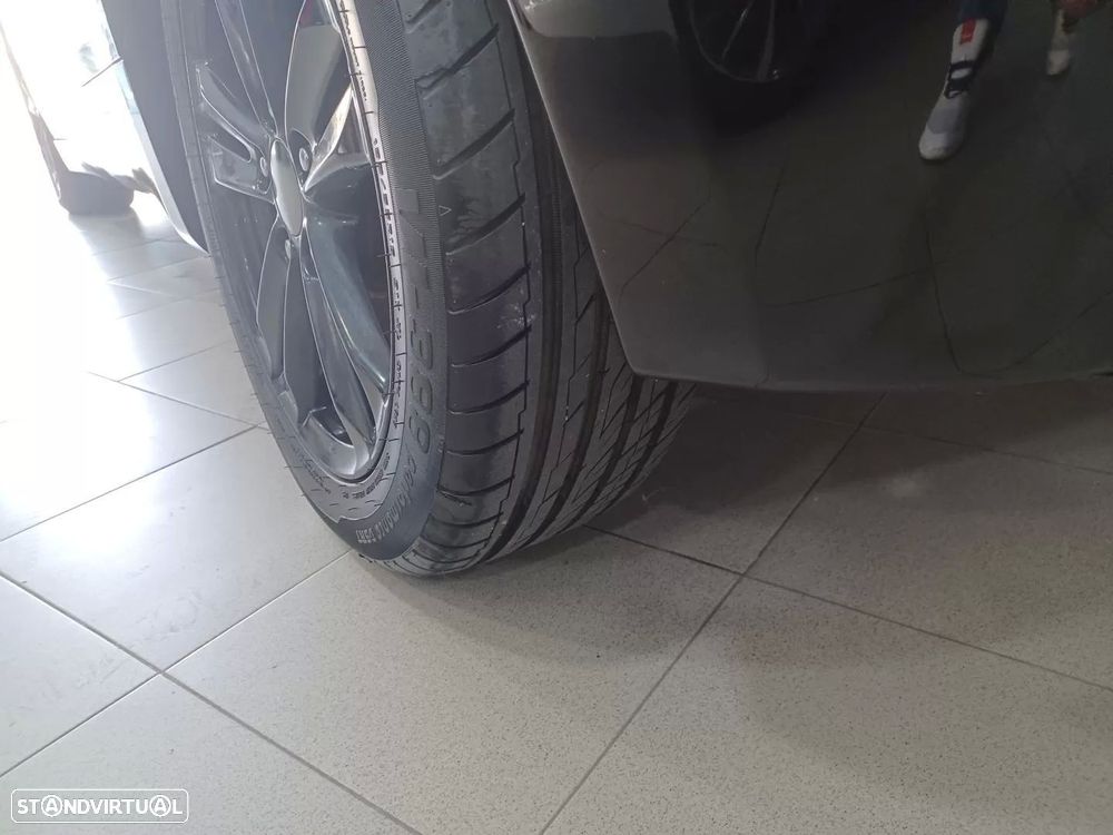Honda CR-Z 1.5 IMA i-VTEC GT Top - 35
