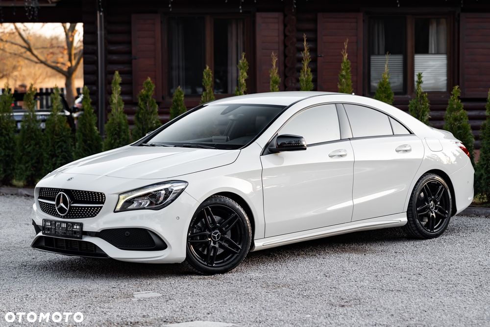Mercedes-Benz CLA 250 AMG Line - 3