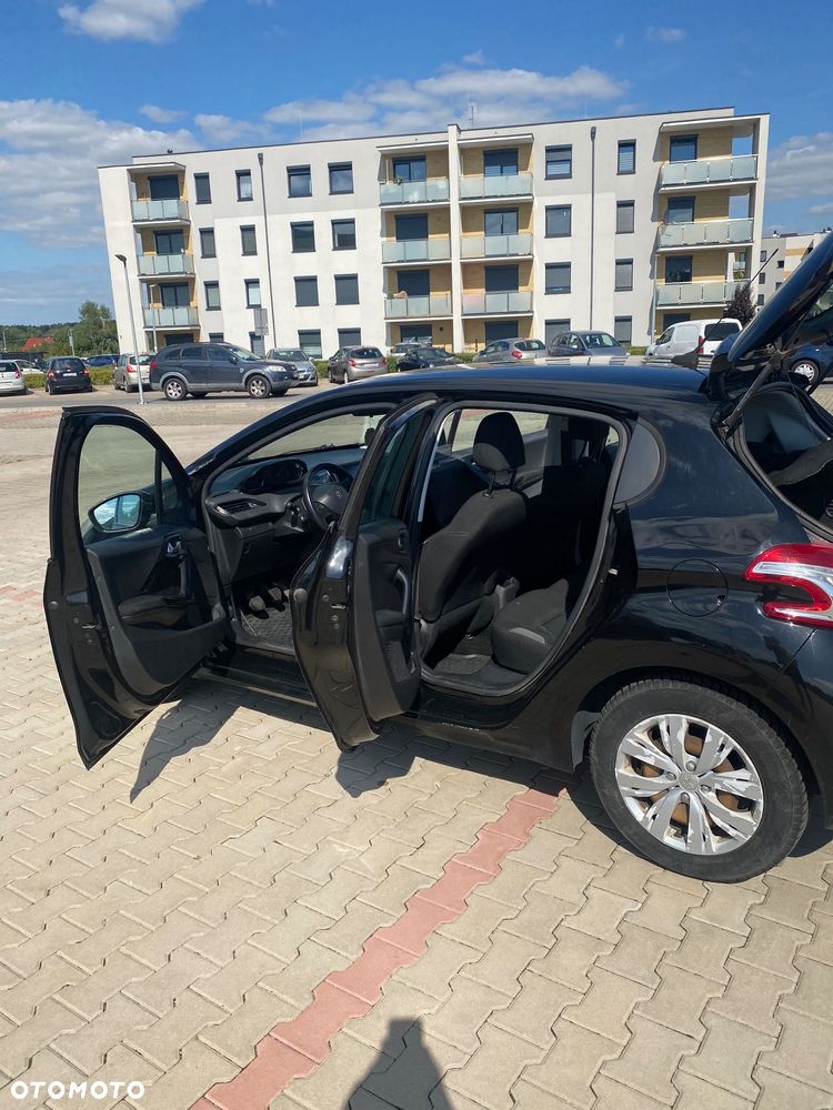 Peugeot 208 1.4 HDi Access - 21