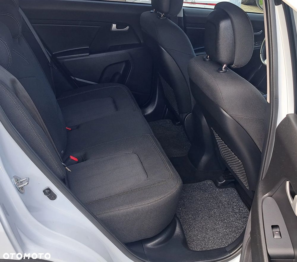Kia Sportage 1.6 GDI S 2WD - 22