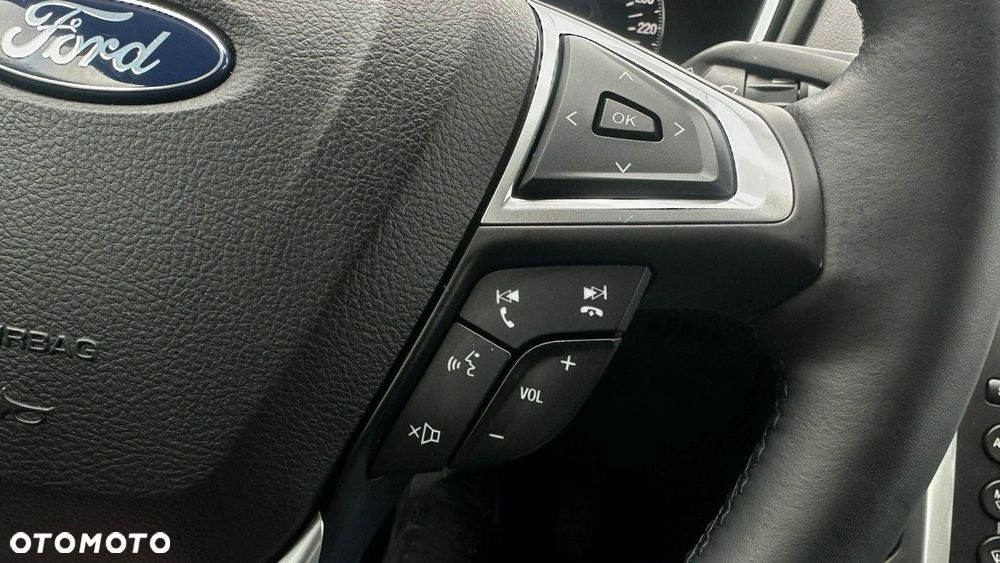 Ford Mondeo - 24