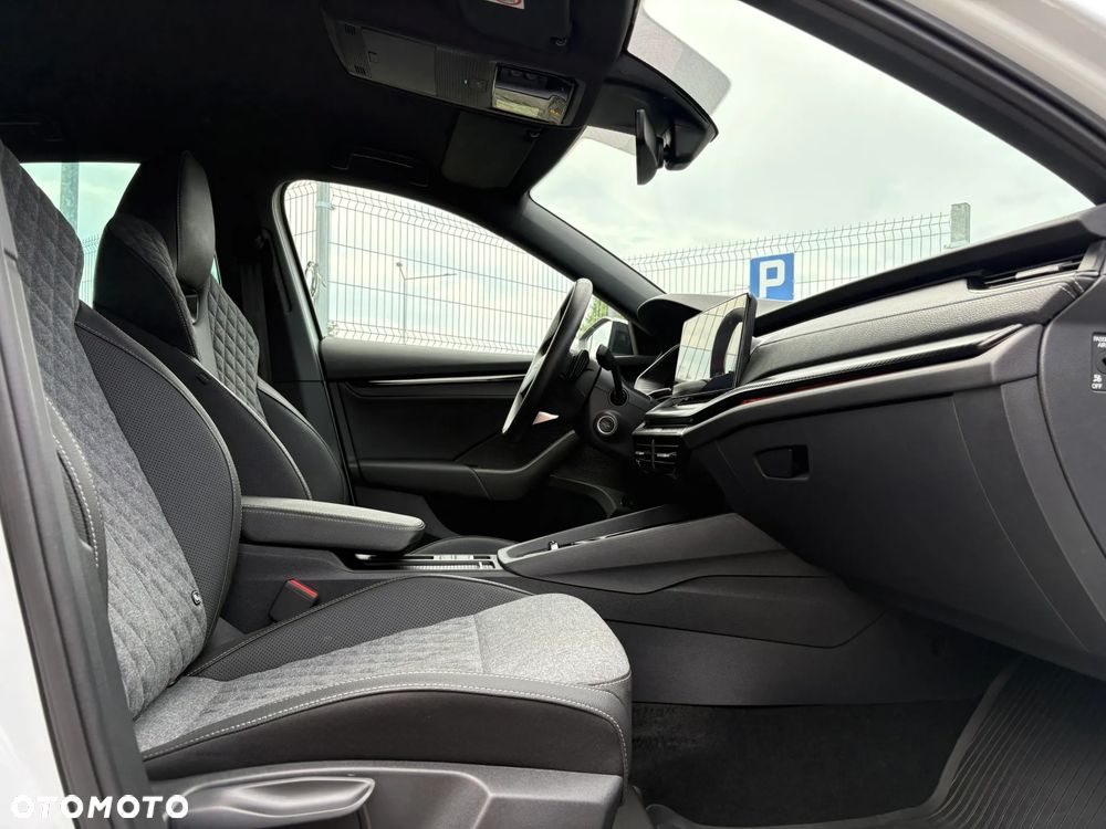 Skoda Octavia 1.5 TSI mHEV Sportline DSG - 27