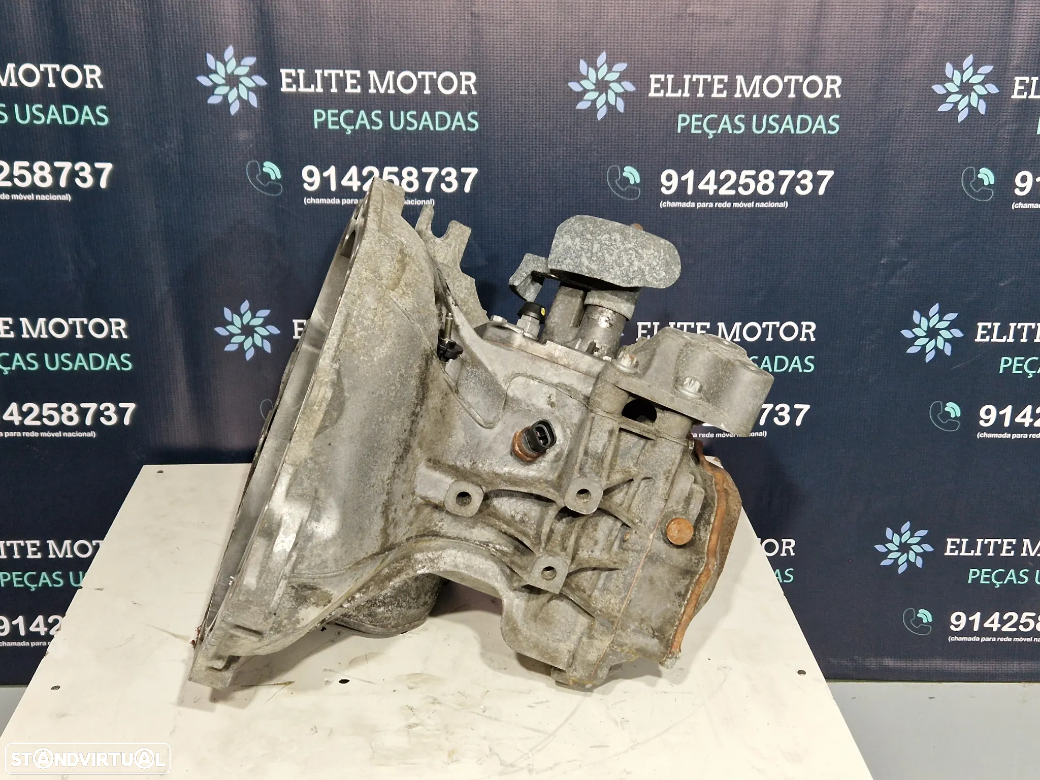 Caixa de 5 velocidades manual 55355489 OPEL ASTRA H 1.8 140CV Z18XER - 4