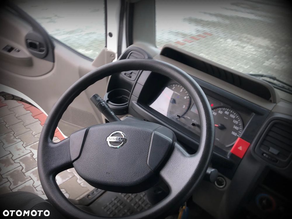 Nissan Cabstar - 21