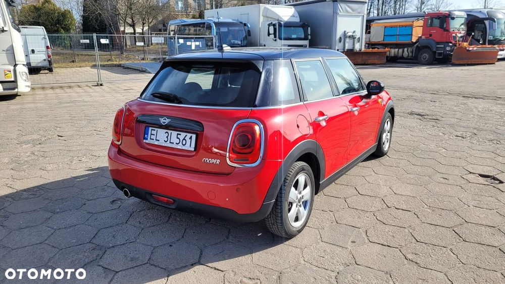 MINI Cooper Standard - 18