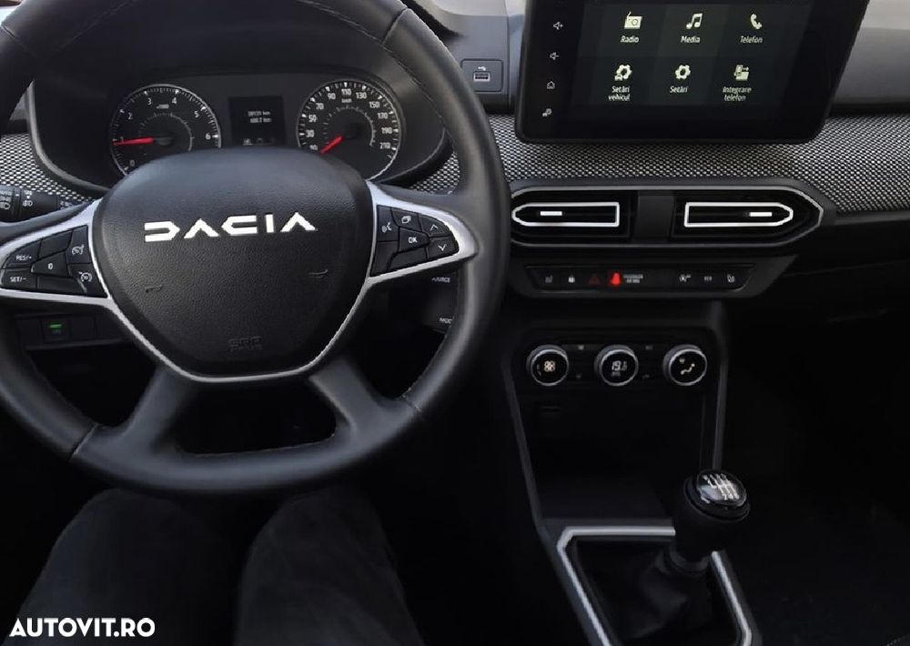 DACIA Logan 2023 — imagine 5