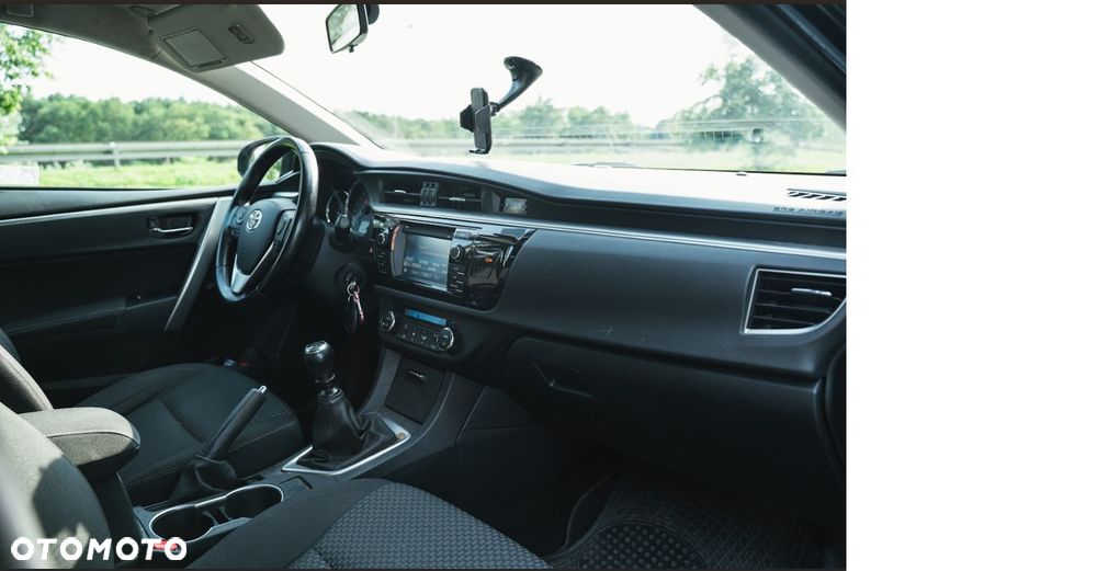 Toyota Corolla 1.6 Comfort - 3