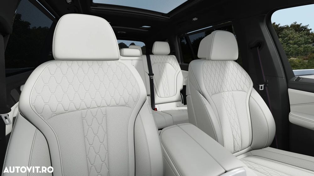 BMW X7 xDrive40i AT MHEV - 12