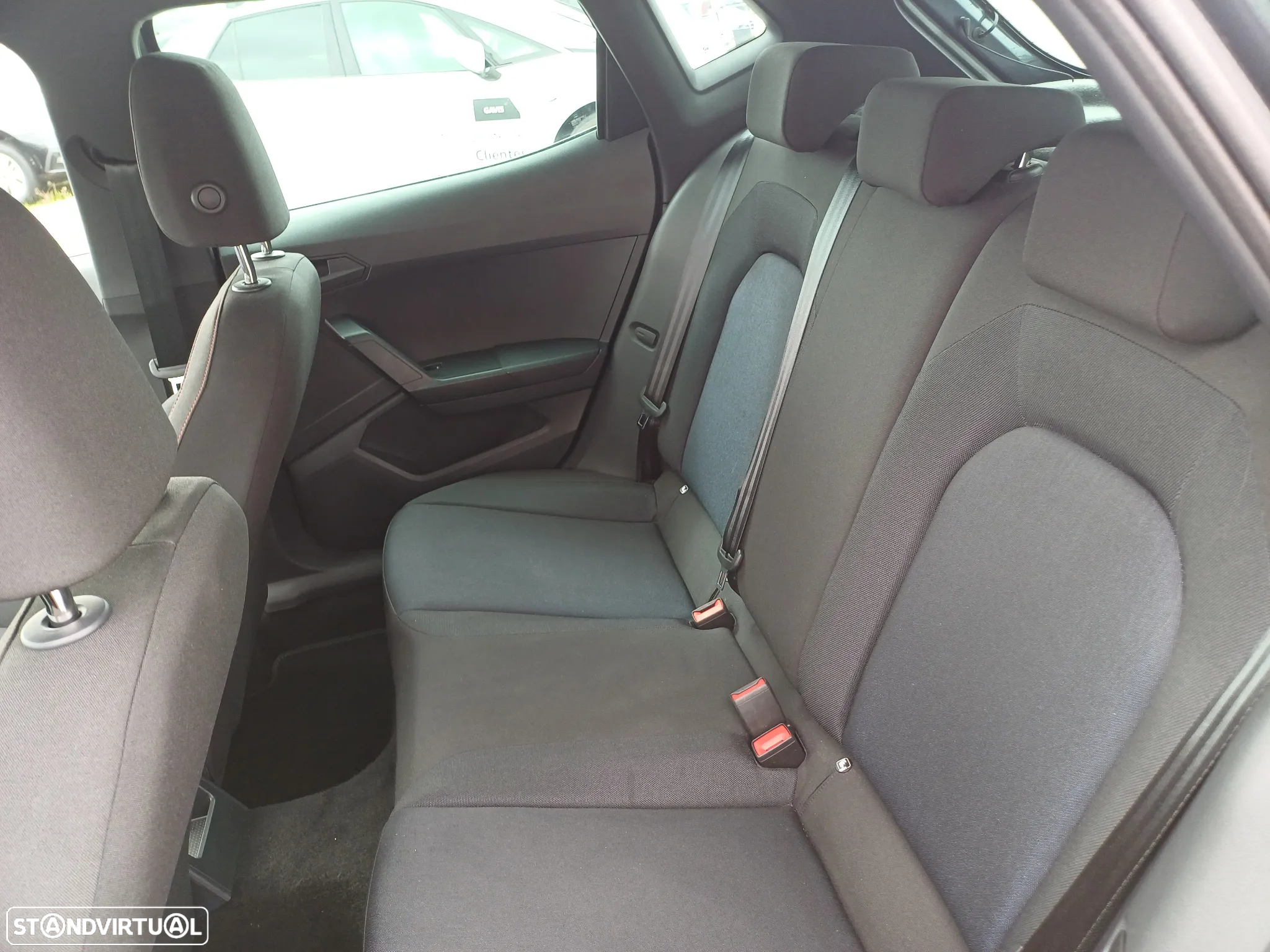 SEAT Ibiza 1.0 TSI FR - 15