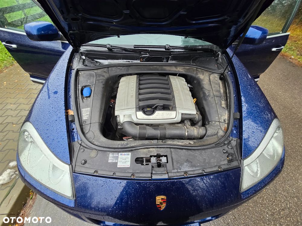 Porsche Cayenne Tiptronic S - 24