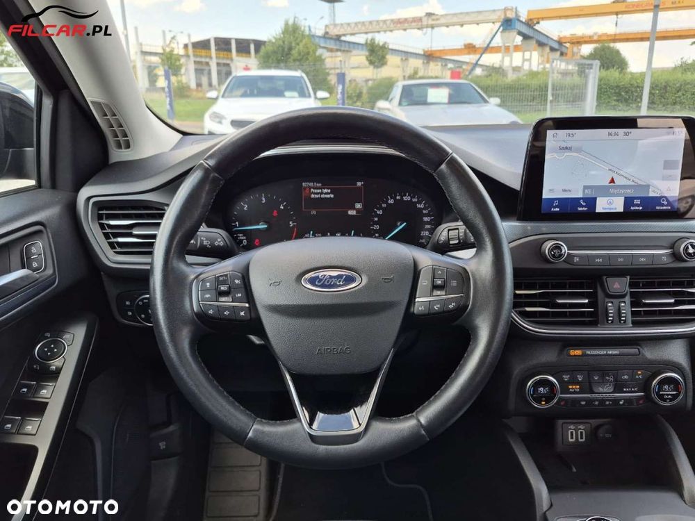 Ford Focus - 12