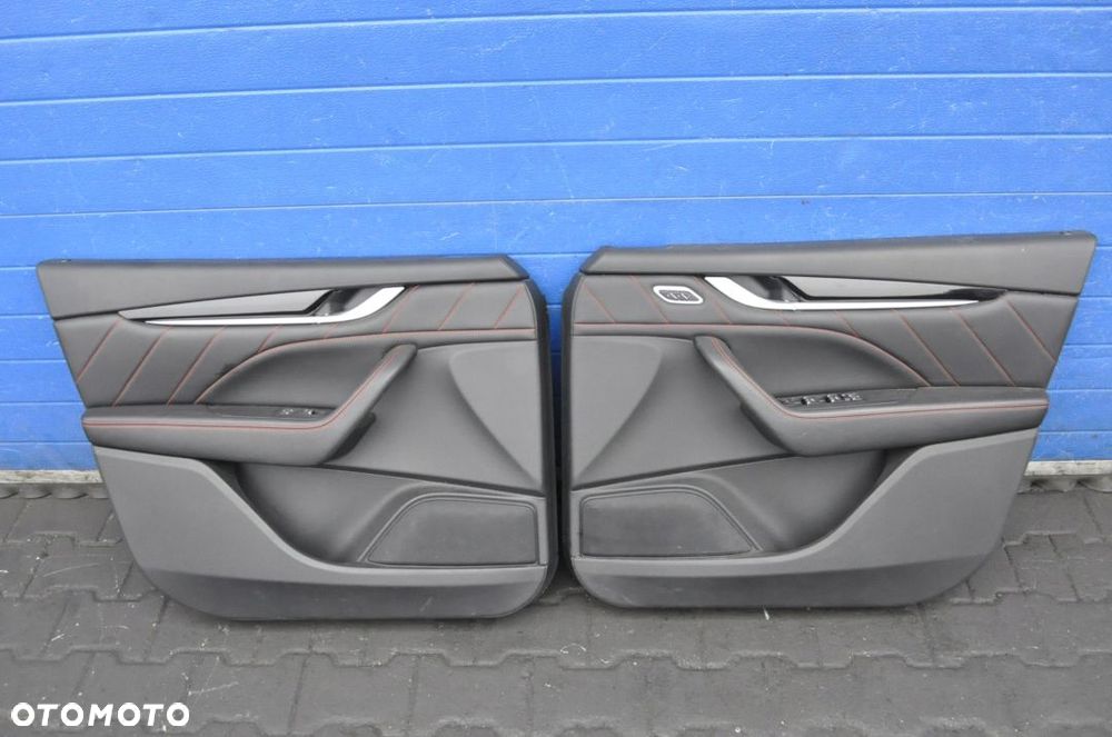 LEVANTE SQ4 FOTELE KANAPA BOCZKI SKÓRA TUNEL 19R - 15