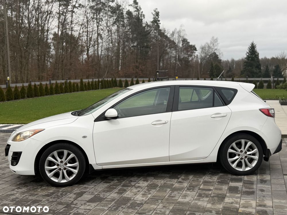 Mazda 3 1.6 CD Exclusive + - 9